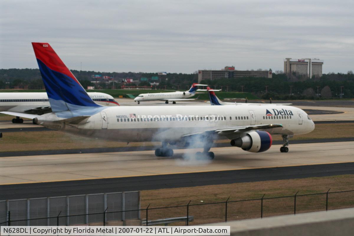 N628DL, 1987 Boeing 757-232 C/N 22918, Delta 757-200