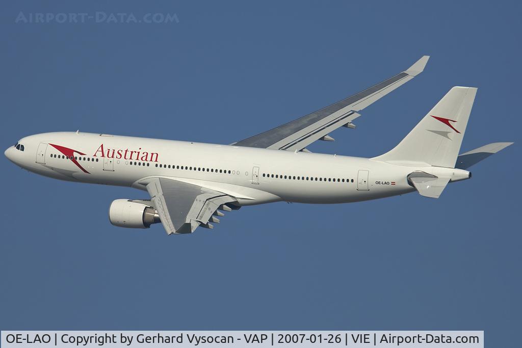 OE-LAO, 2000 Airbus A330-223 C/N 181, repainted with white Tail after C-Check