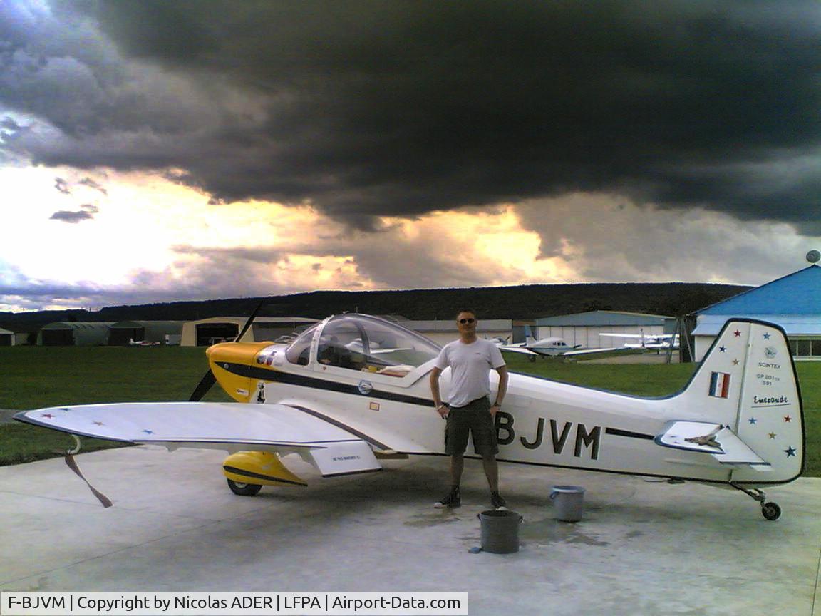 F-BJVM, 1962 Scintex CP-301-C3 Emeraude C/N 591, The proud owner