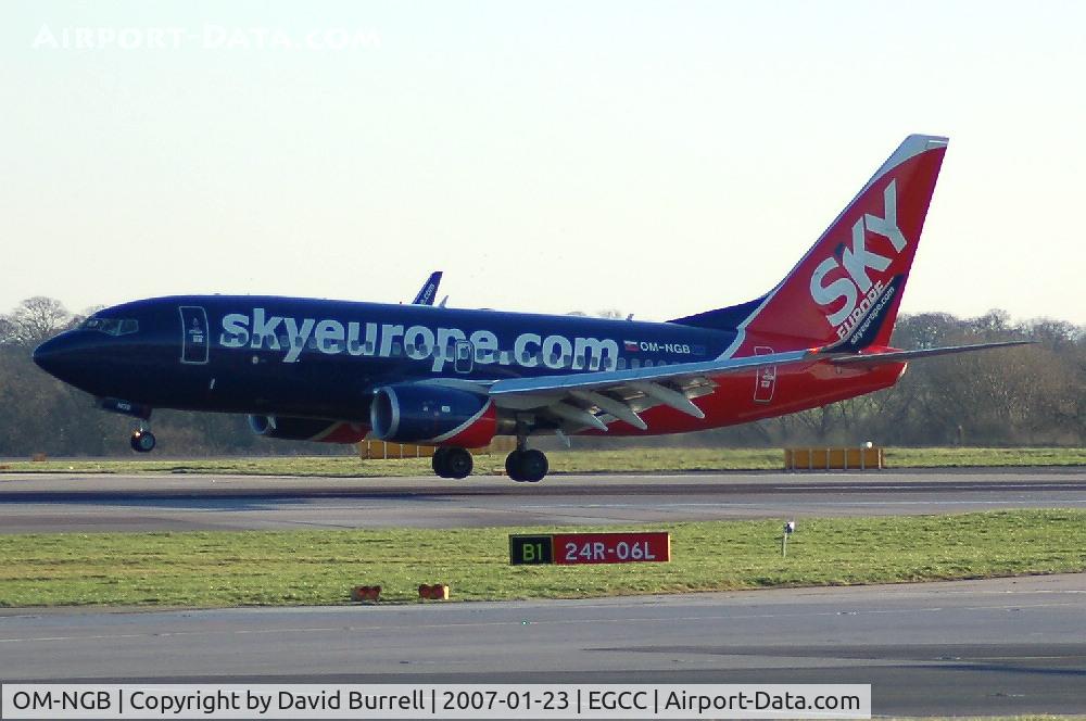 OM-NGB, 2005 Boeing 737-76N C/N 32695, Skyeurope - Landing