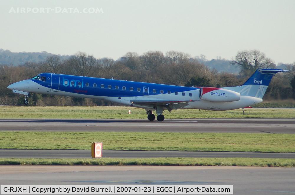 G-RJXH, 2001 Embraer EMB-145EP (ERJ-145EP) C/N 145442, BMI - Landing