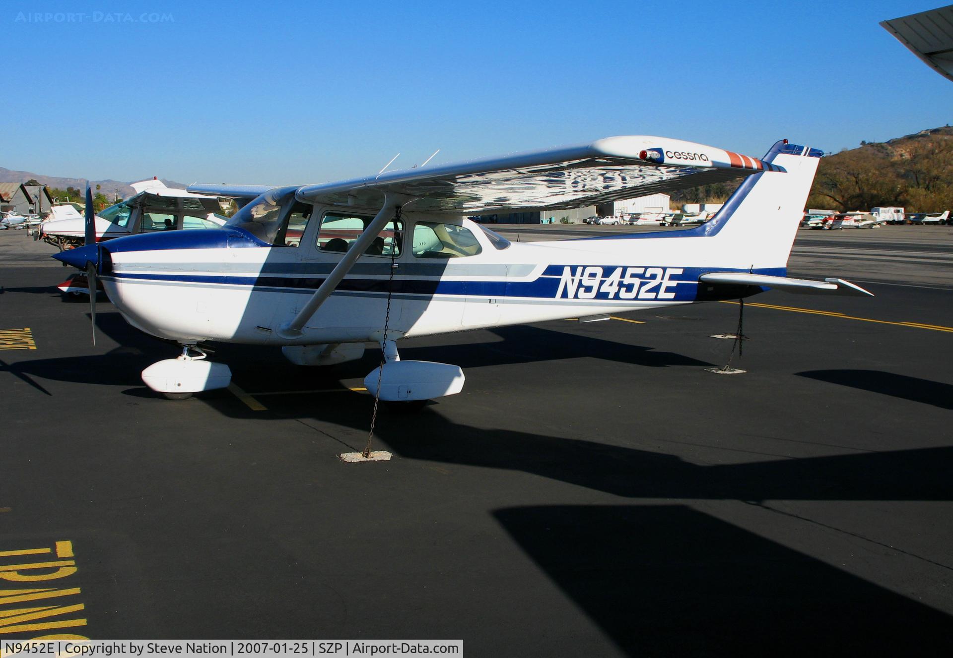 N9452E, 1979 Cessna 172N C/N 17272268, 1979 Cessna 172N @ Santa Paula Airport, CA