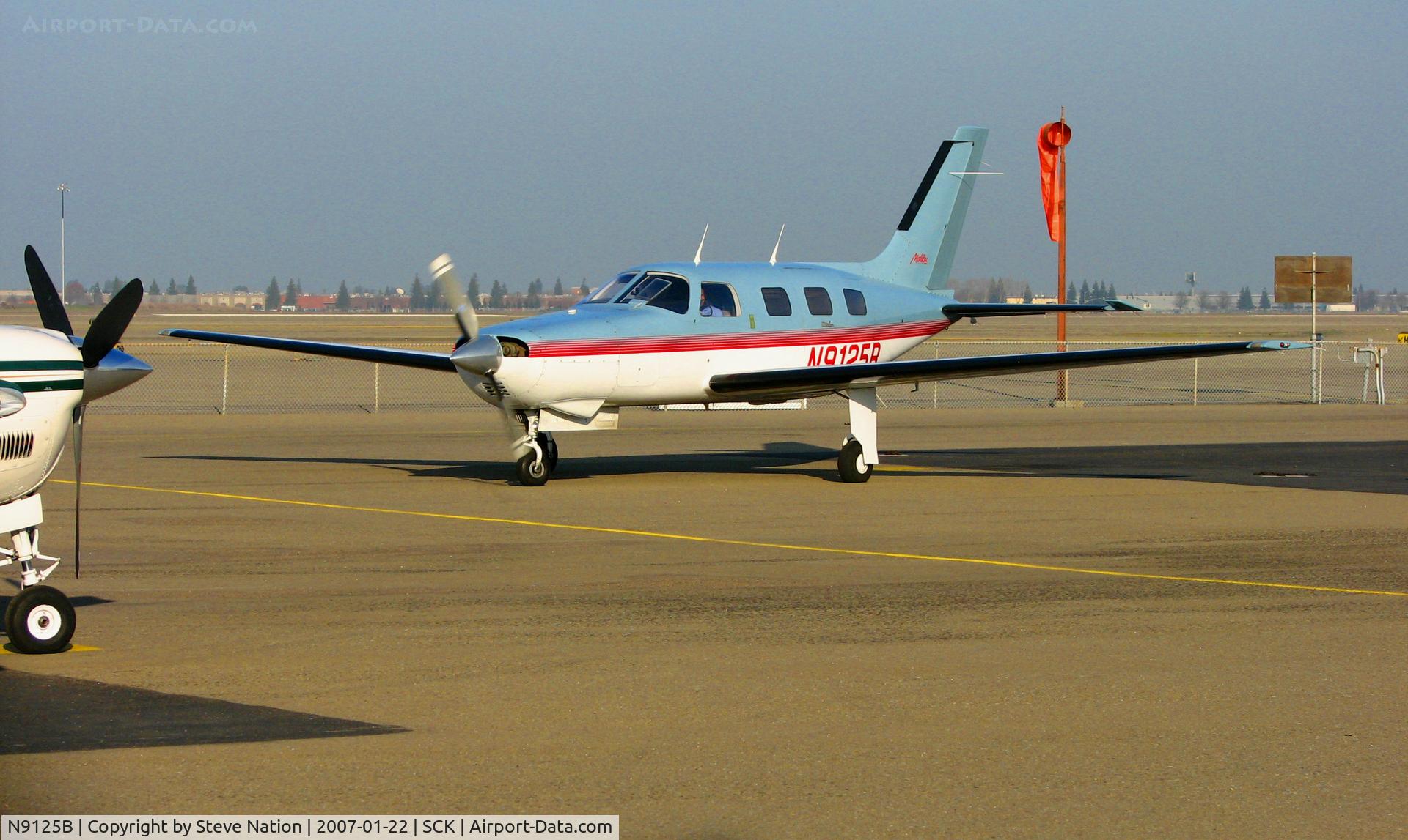 N9125B, 1987 Piper PA-46-310P Malibu C/N 4608068, Vanderberghe Construcyion 1987 Piper PA-46-310P @ Stockton Municipal Airport, CA