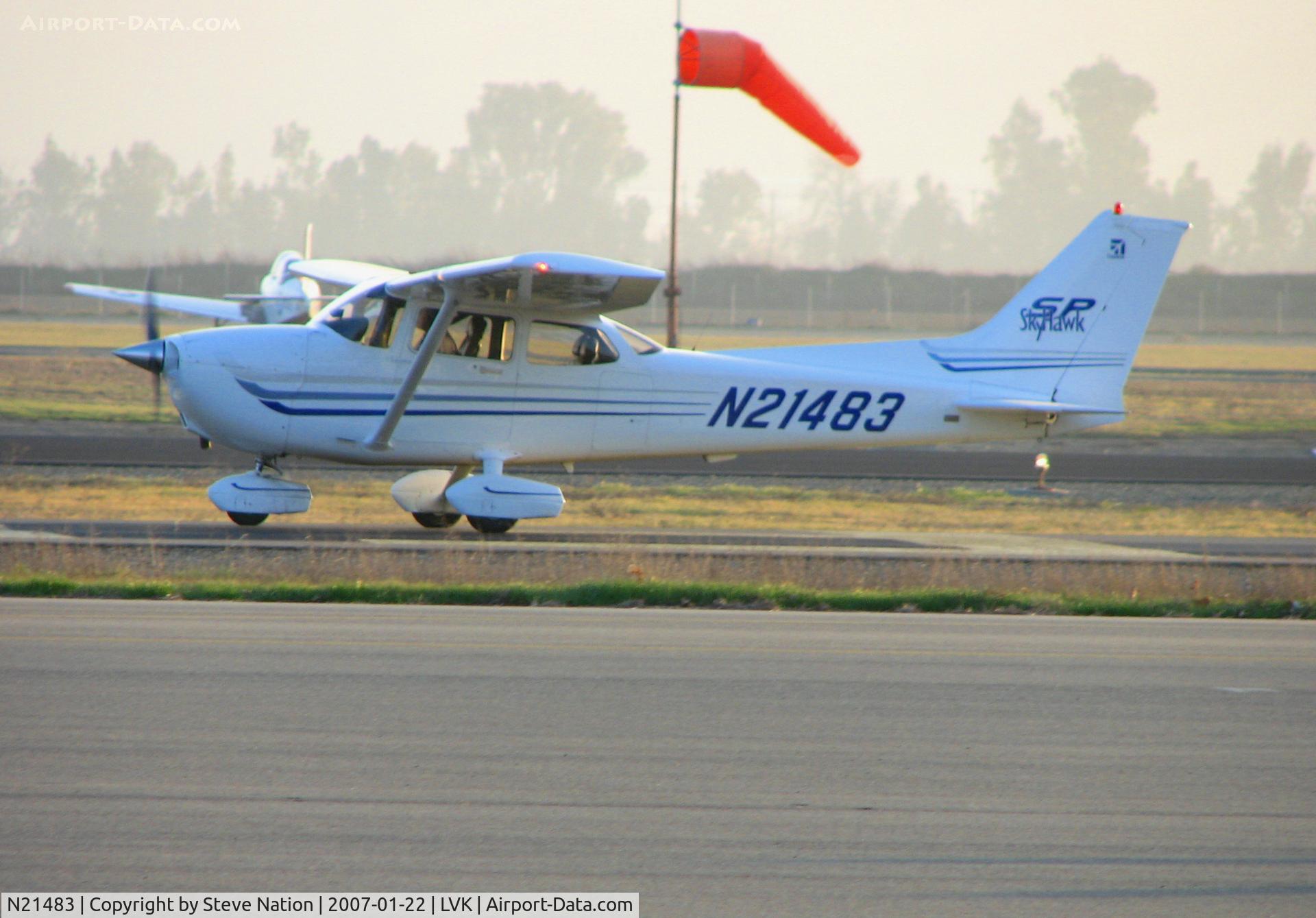 N21483, 2003 Cessna 172S C/N 172S9515, Komanetsky Aviation (Tracy, CA) 2003 Cessna 172S @ Livermore Municipal Airport, C