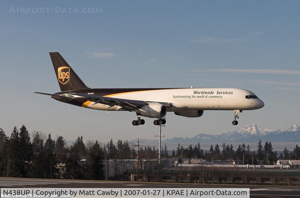 N438UP, 1994 Boeing 757-24APF C/N 25469, Inbound Paine Field from Sea-Tac Airport