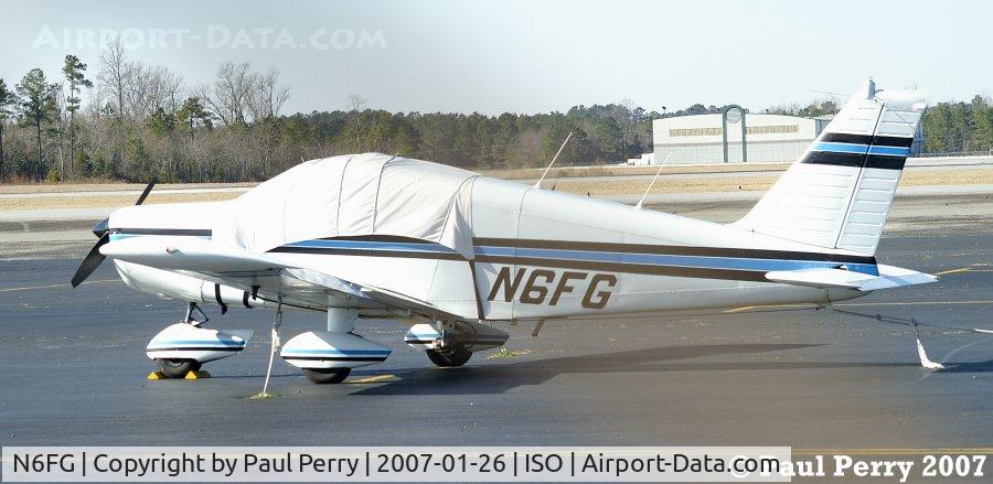 N6FG, 1974 Piper PA-28-140 C/N 28-7425297, Piper on her home turf
