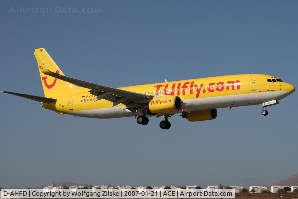 D-AHFD, 1998 Boeing 737-8K5 C/N 27978, Visitor