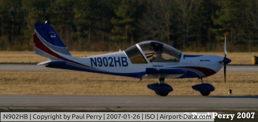N902HB, 2006 Evektor-Aerotechnik Sportstar C/N 20060604, Taxiing by, going for some practice