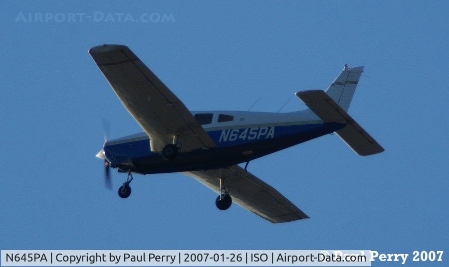 N645PA, 1976 Piper PA-28-151 Cherokee C/N 28-7615399, Another pass before putting her back down
