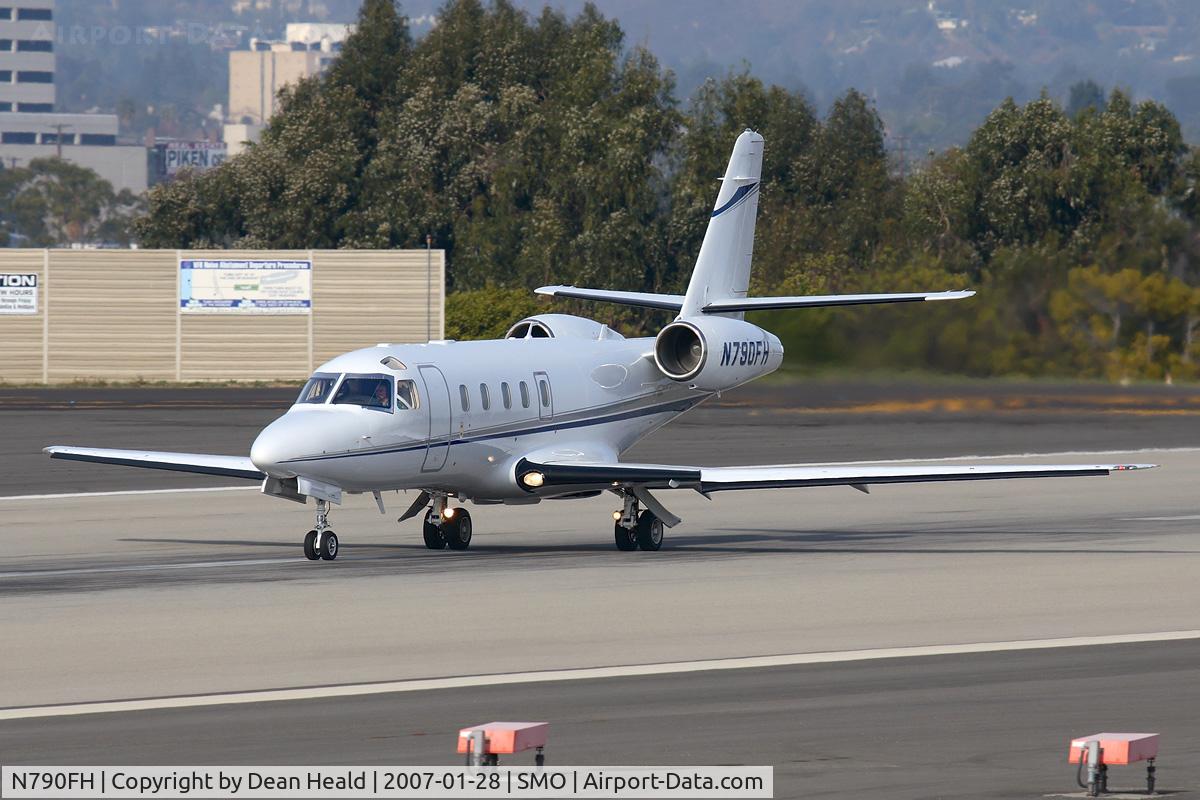N790FH, 1991 Israel Aircraft Industries IAI-1125 Westwind Astra C/N 056, GC Air's 1991 IAI 1125 Westwind Astra beginning it's takeoff roll on RWY 21 enroute to Rogue Valley Int'l Medford (KMFR), Oregon.