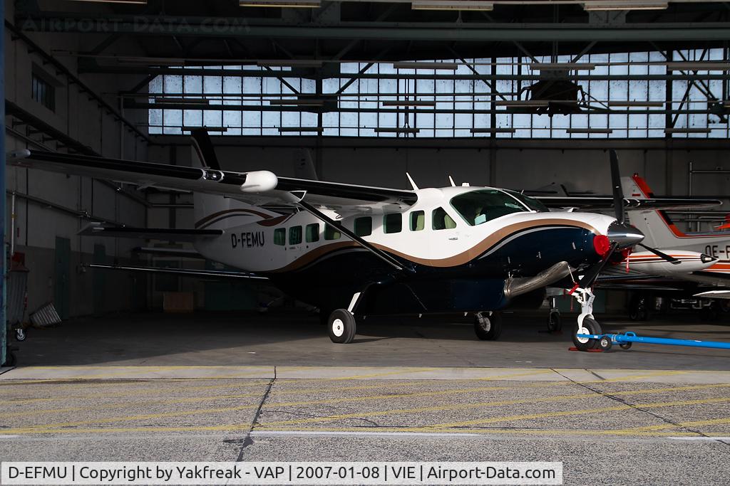 D-EFMU, Cessna 152 C/N 15283254, Cessna 208 Caravan