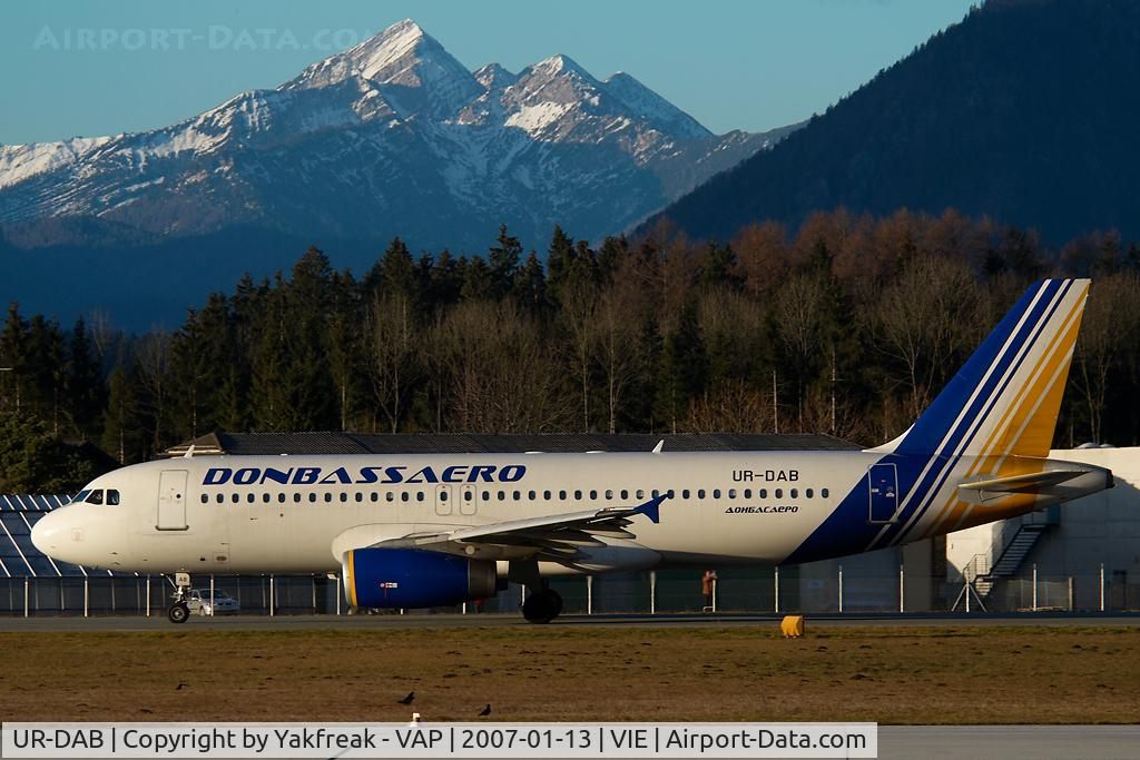 UR-DAB, 1991 Airbus A320-231 C/N 230, Donbassaero Airbus A320
