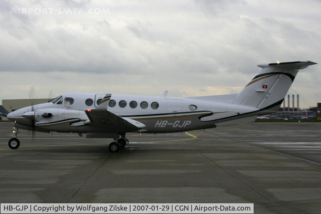 HB-GJP, 2006 Raytheon King Air 350 (B300) C/N FL-477, visitor