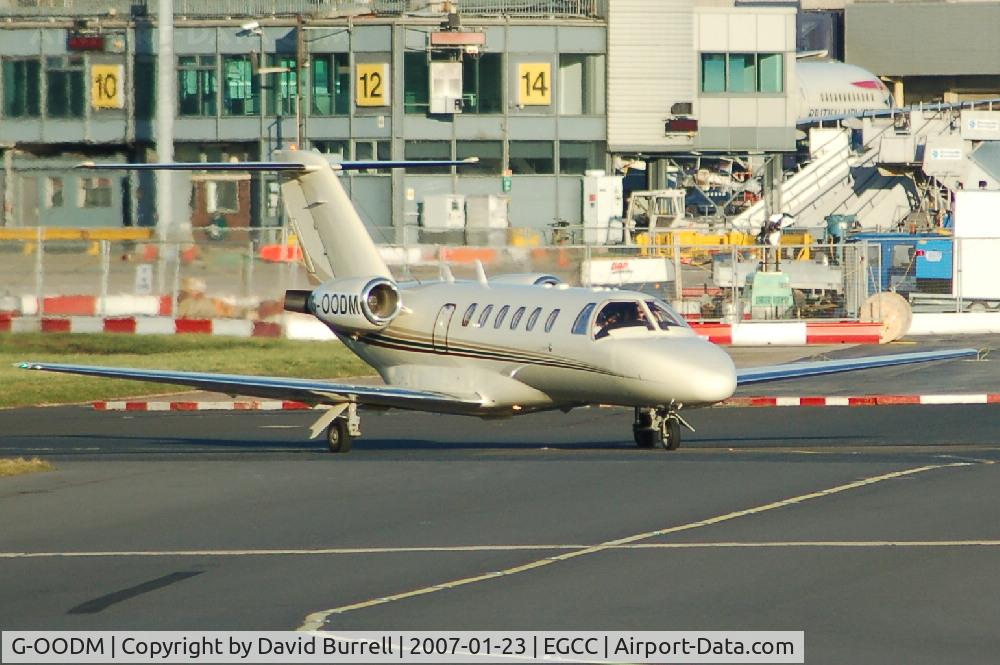 G-OODM, 2003 Cessna 525A CitationJet CJ2 C/N 525A-0190, Cessna 525A - Taxiing