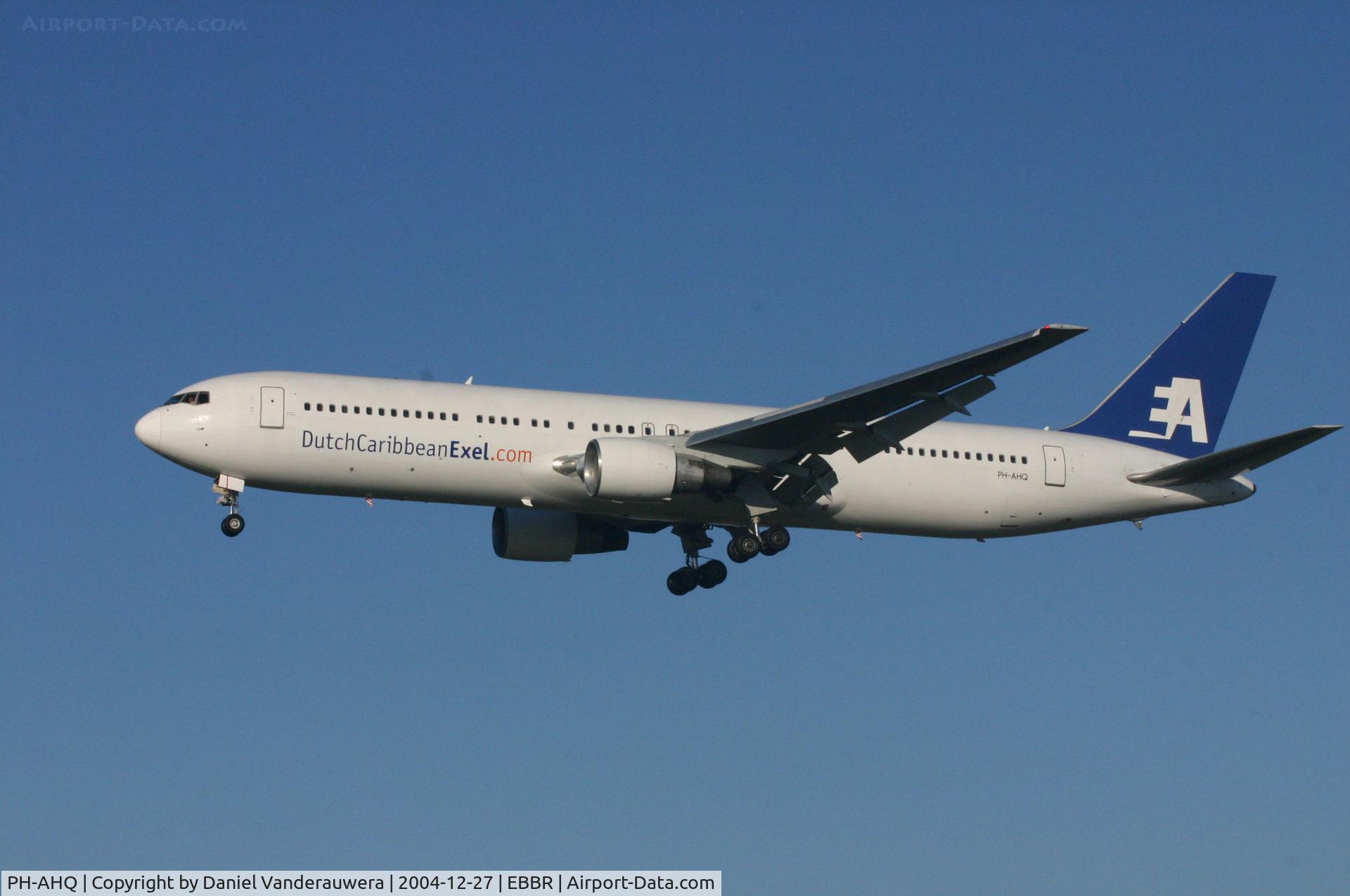 PH-AHQ, 1990 Boeing 767-383 C/N 24477, descending to rwy 25L