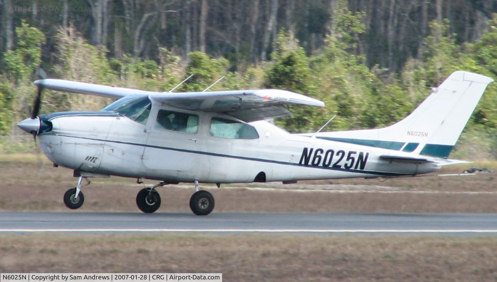 N6025N, 1978 Cessna T210M Turbo Centurion C/N 21062893, A well used C-210