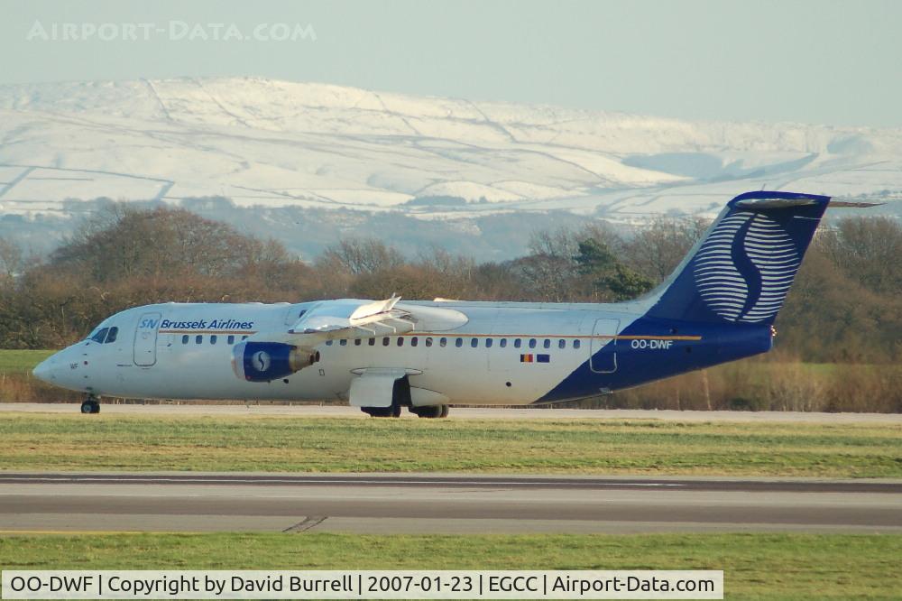 OO-DWF, 1998 British Aerospace Avro 146-RJ100 C/N E3332, Brussels Airlines - Taxiing