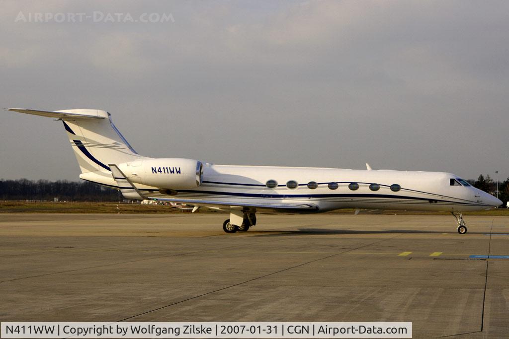 N411WW, 2004 Gulfstream Aerospace GV-SP (G550) C/N 5063, visitor