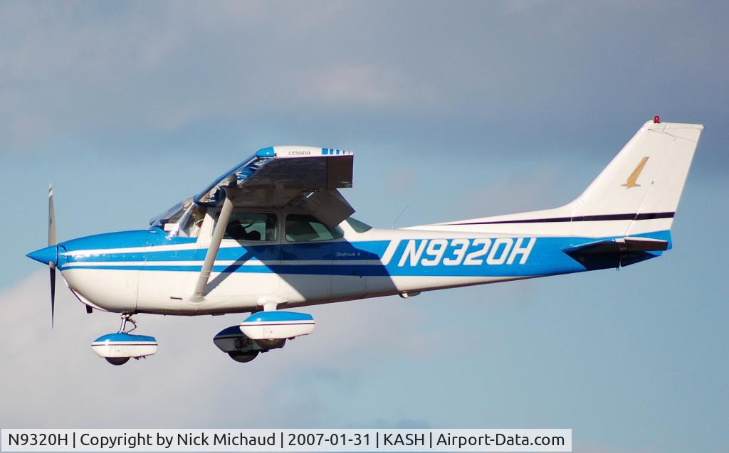 N9320H, 1975 Cessna 172M C/N 17266085, Just another Cessna inbound for 32