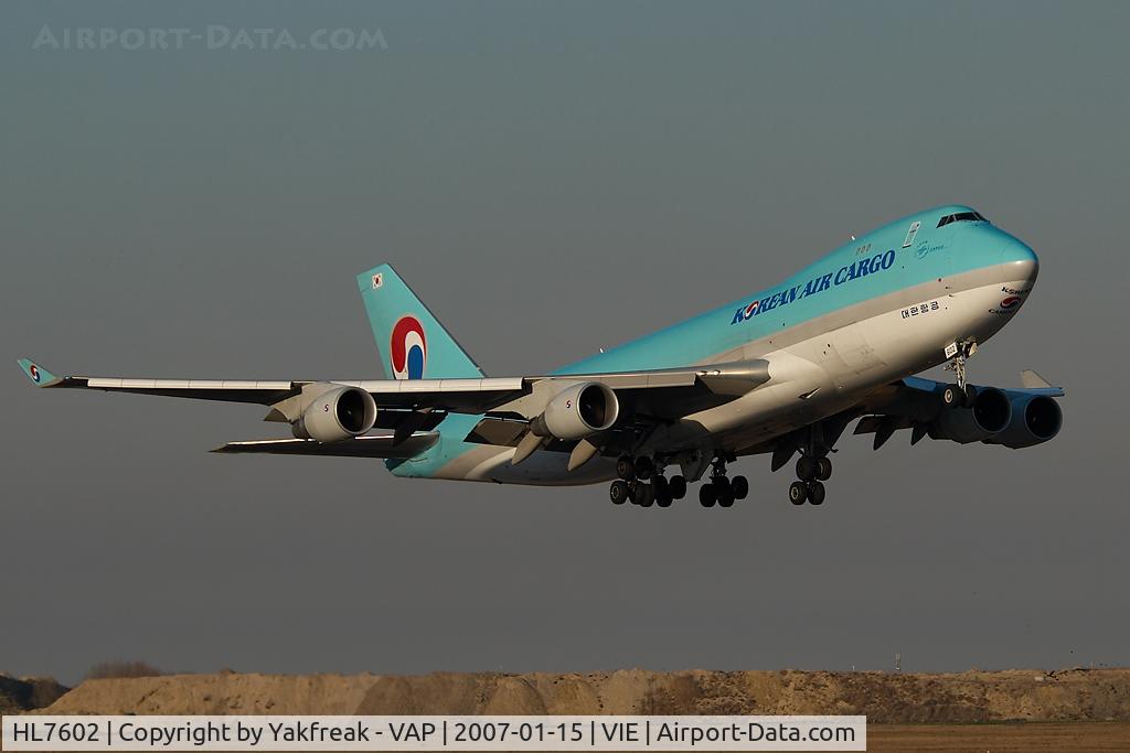 HL7602, 2005 Boeing 747-4B5F/SCD C/N 34301, Korean Air Boeing 747-400