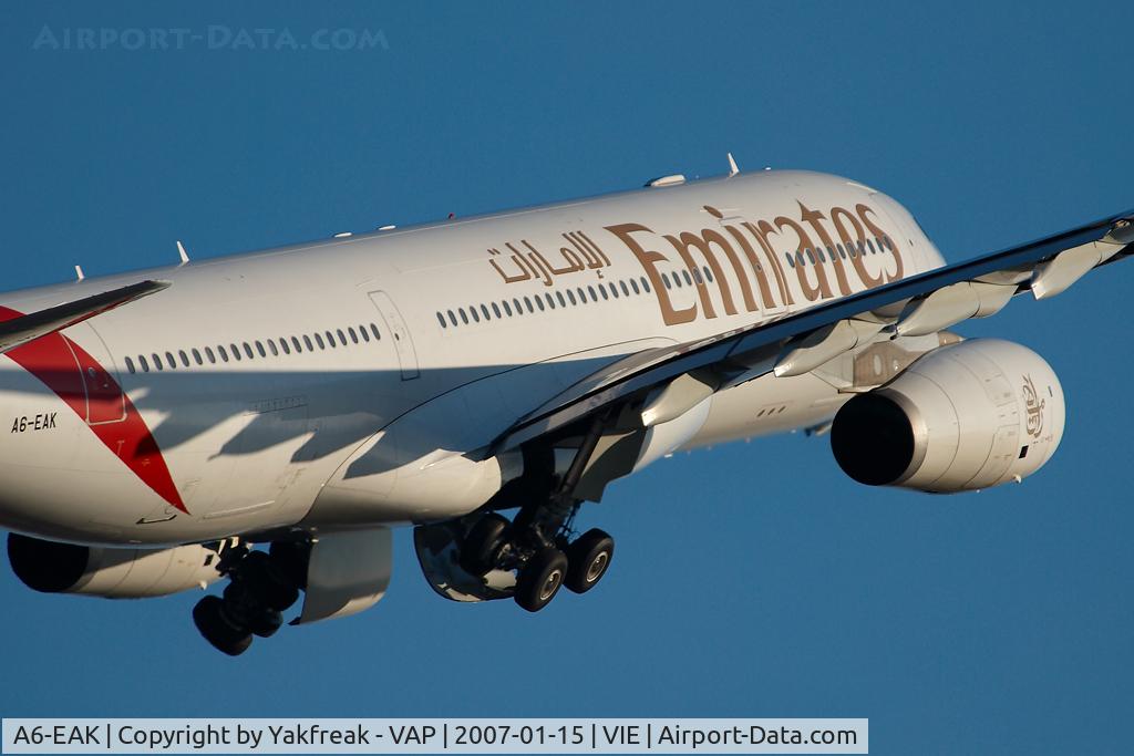 A6-EAK, 2002 Airbus A330-243 C/N 452, Emirates Airbus 330-200