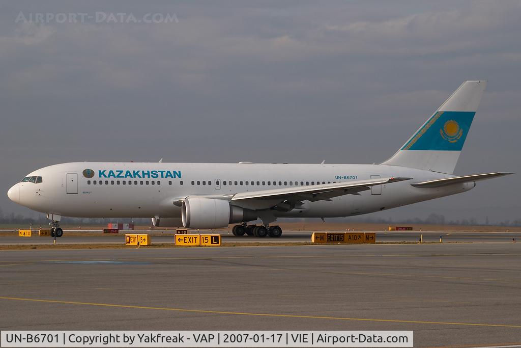 UN-B6701, 2001 Boeing 767-2DXER C/N 32954, Kazakstan Government Boeing 767-200