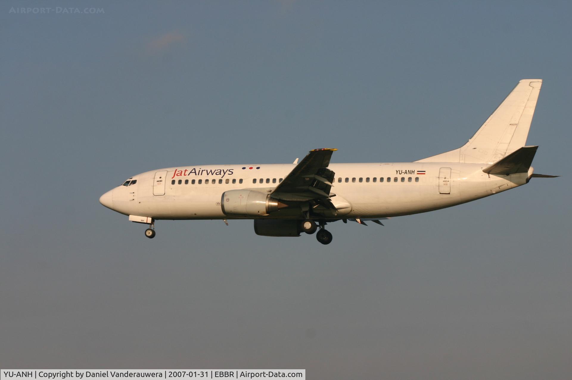 YU-ANH, 1985 Boeing 737-3H9 C/N 23415/1171, arrival of flight JU274