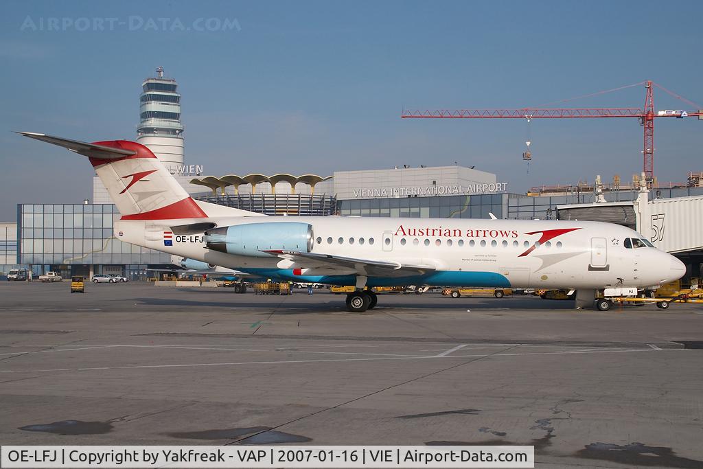 OE-LFJ, 1995 Fokker 70 (F-28-0070) C/N 11532, Austrian Arrows Fokker 70