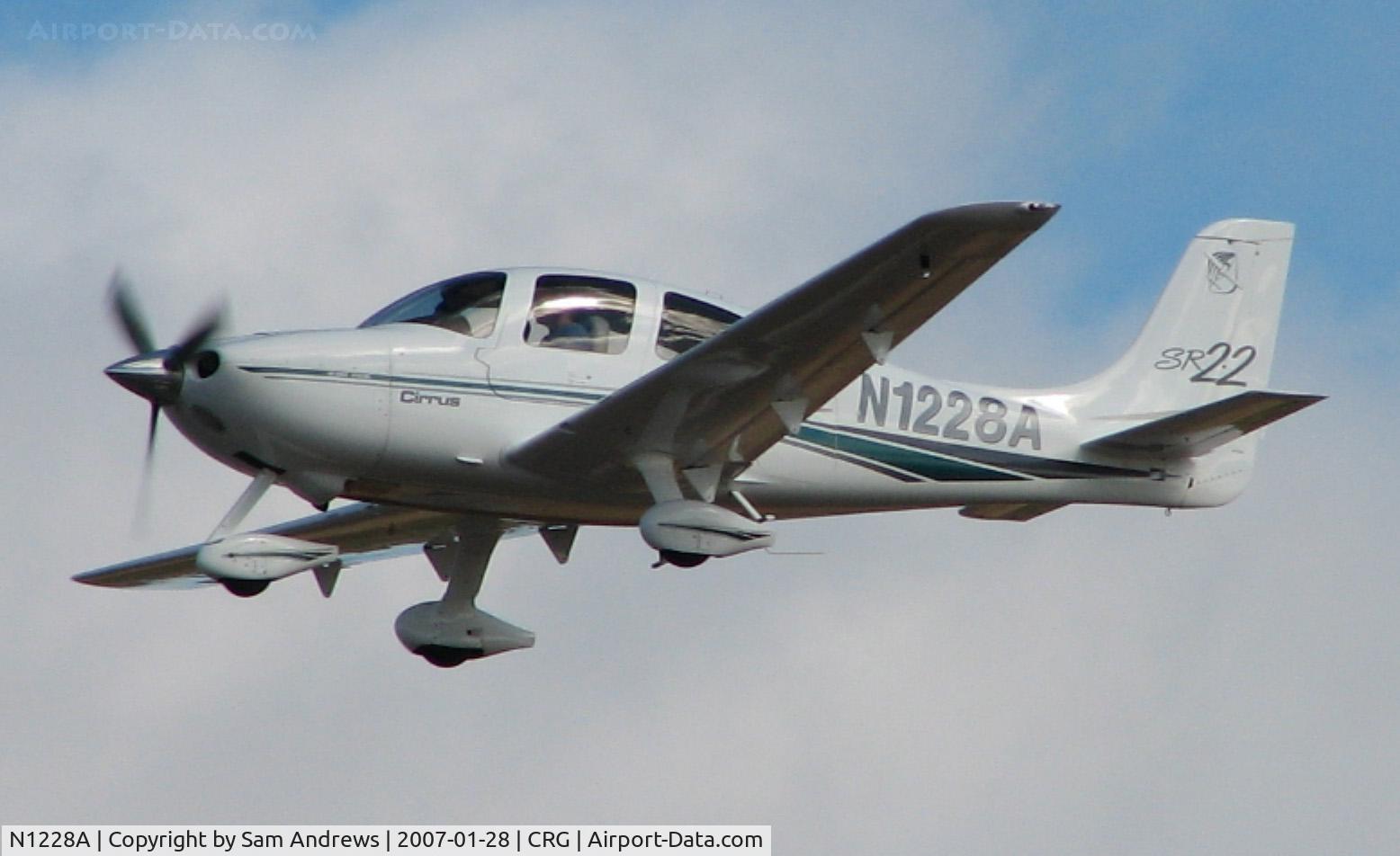 N1228A, 2008 Cirrus SR22 C/N 2922, Shot while doing a low approach