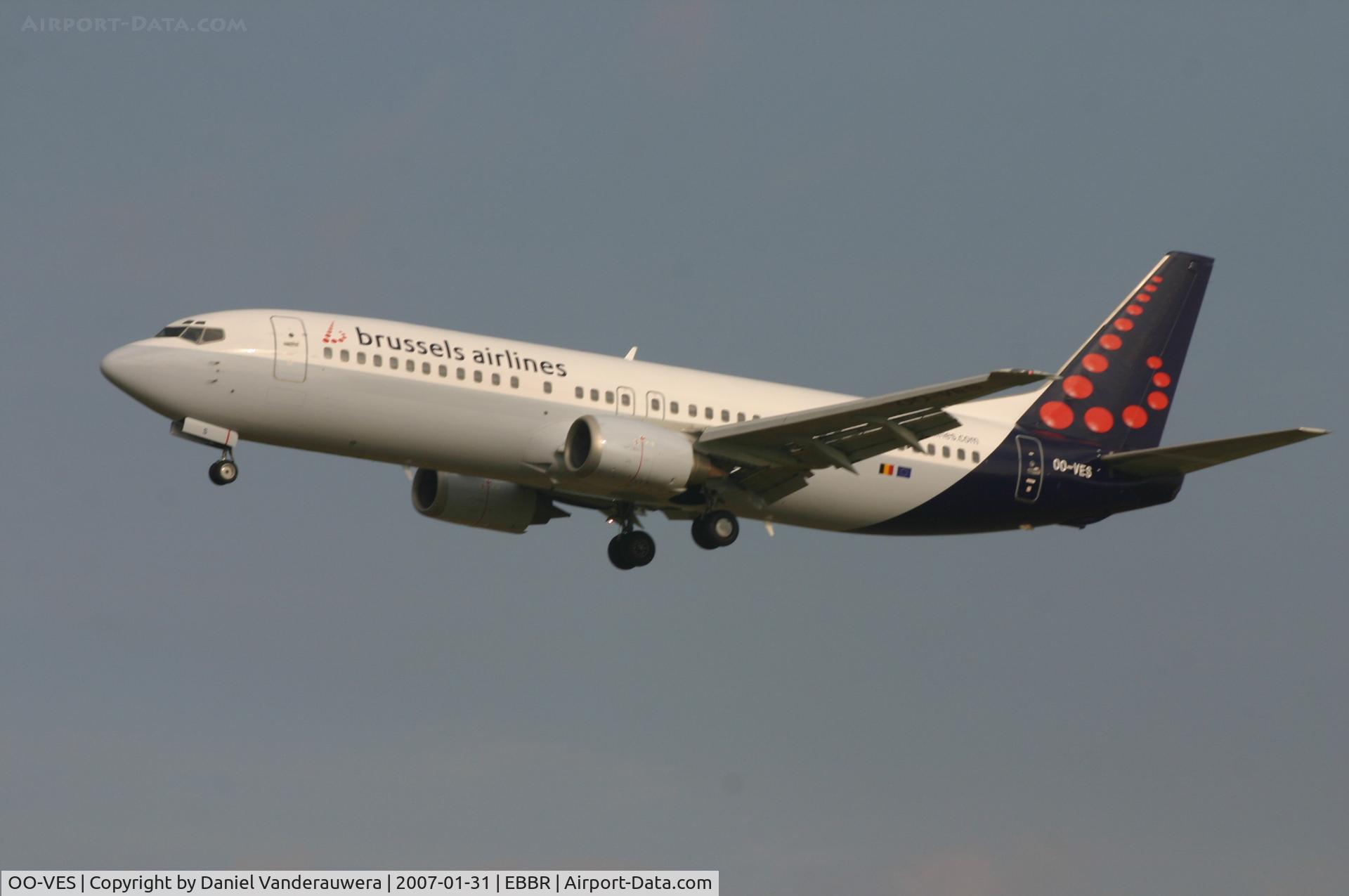 OO-VES, 1996 Boeing 737-43Q C/N 28493, new color scheme of Brussels Airlines