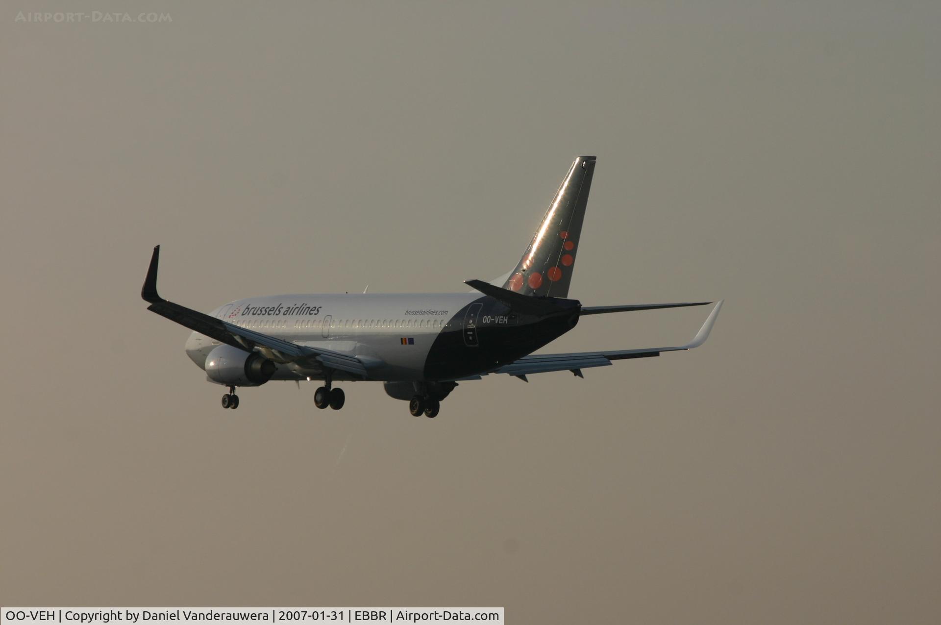 OO-VEH, 1998 Boeing 737-36N C/N 28571, end of the afternoon