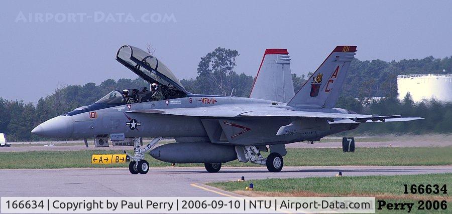 166634, Boeing F/A-18F Super Hornet C/N F127, Another colorful Red Rippers bird