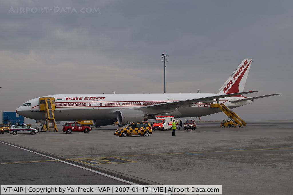 VT-AIR, 1994 Boeing 777-222 C/N 26917, Air India Boeing 777-200