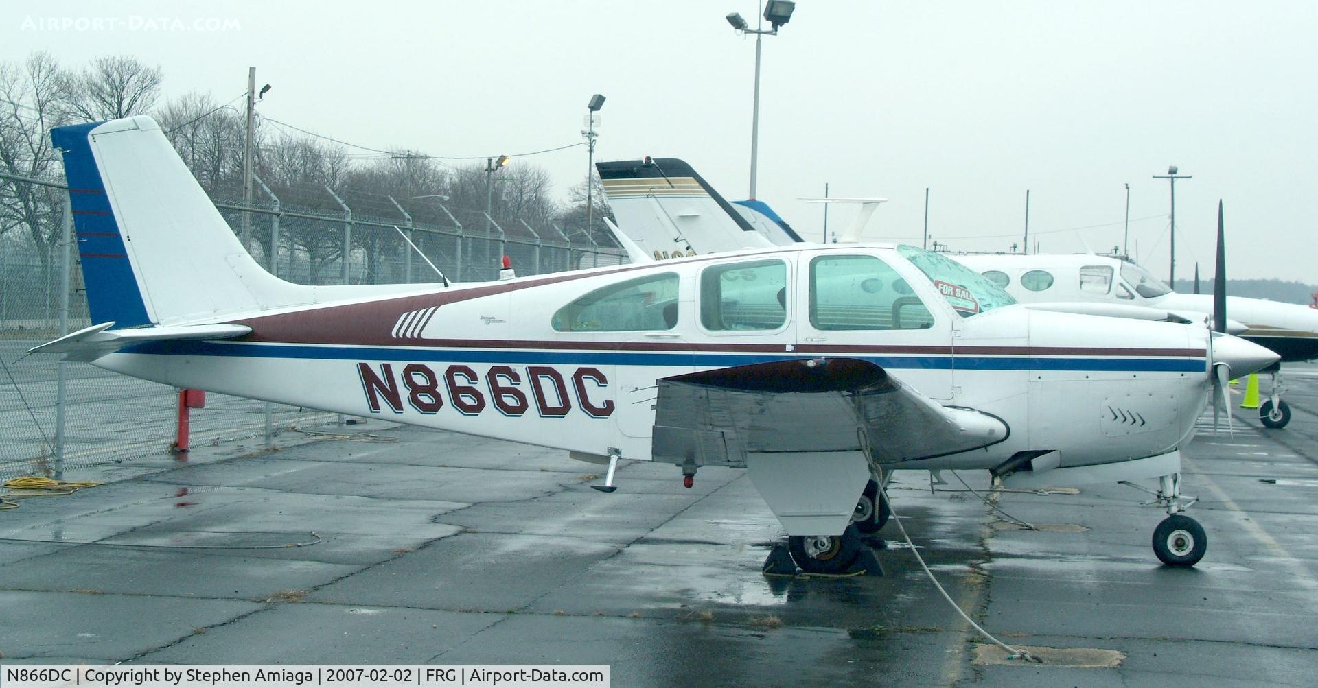 N866DC, 1968 Beech E33 Bonanza C/N CD-1176, Bonanza For Sale on the Sheltaire Ramp...