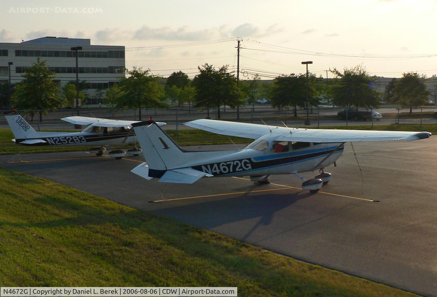 N4672G, 1979 Cessna 172N C/N 17273298, This Florida-based 1979 Skyhawk probably feels right at home on a sultry August evening in New Jersey.