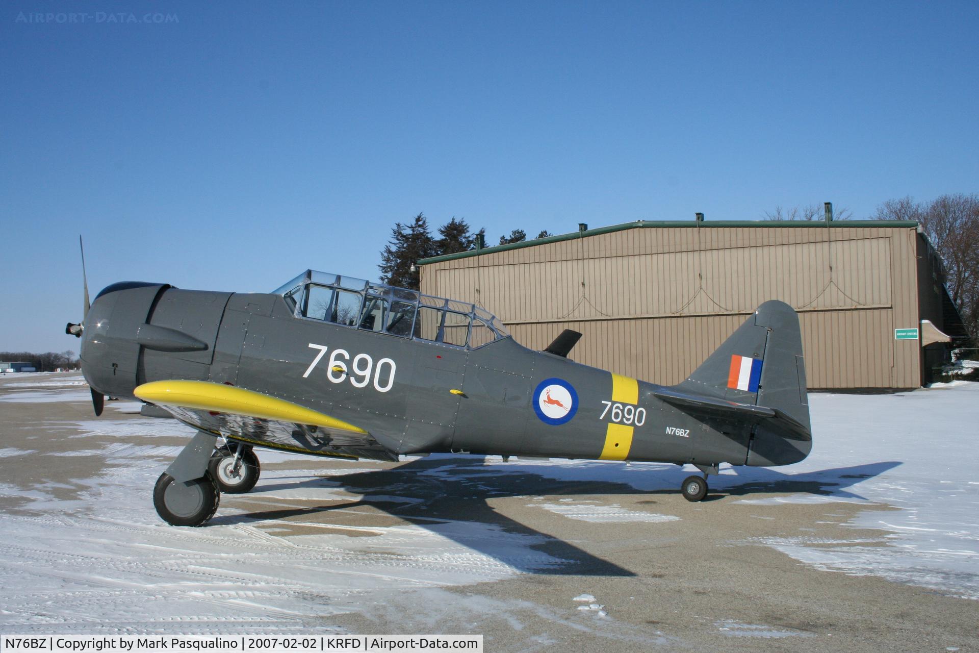 N76BZ, 1942 North American AT-6C C/N 847653, North American AT-6C