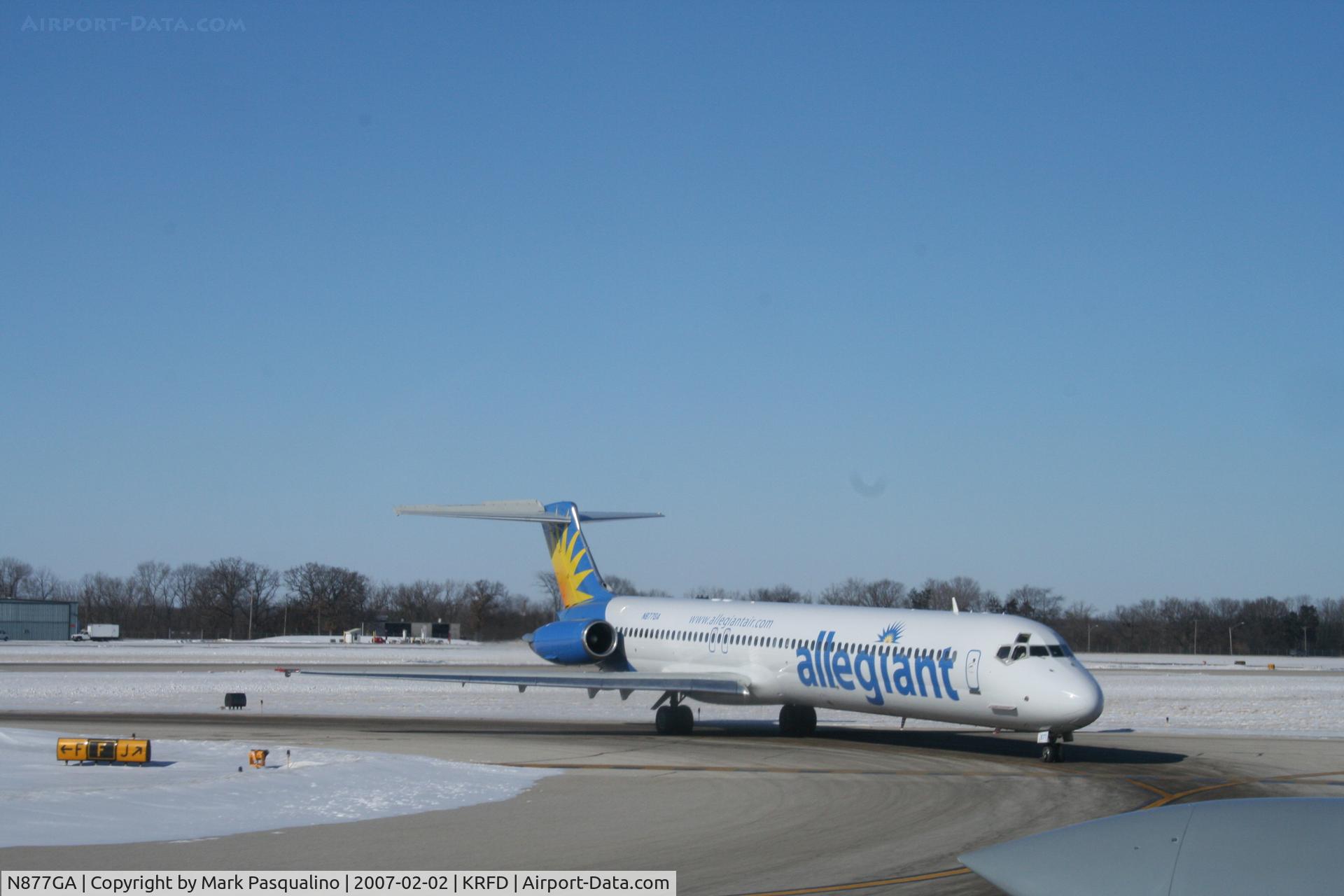 N877GA, 1994 McDonnell Douglas MD-83 (DC-9-83) C/N 53467, MD-83