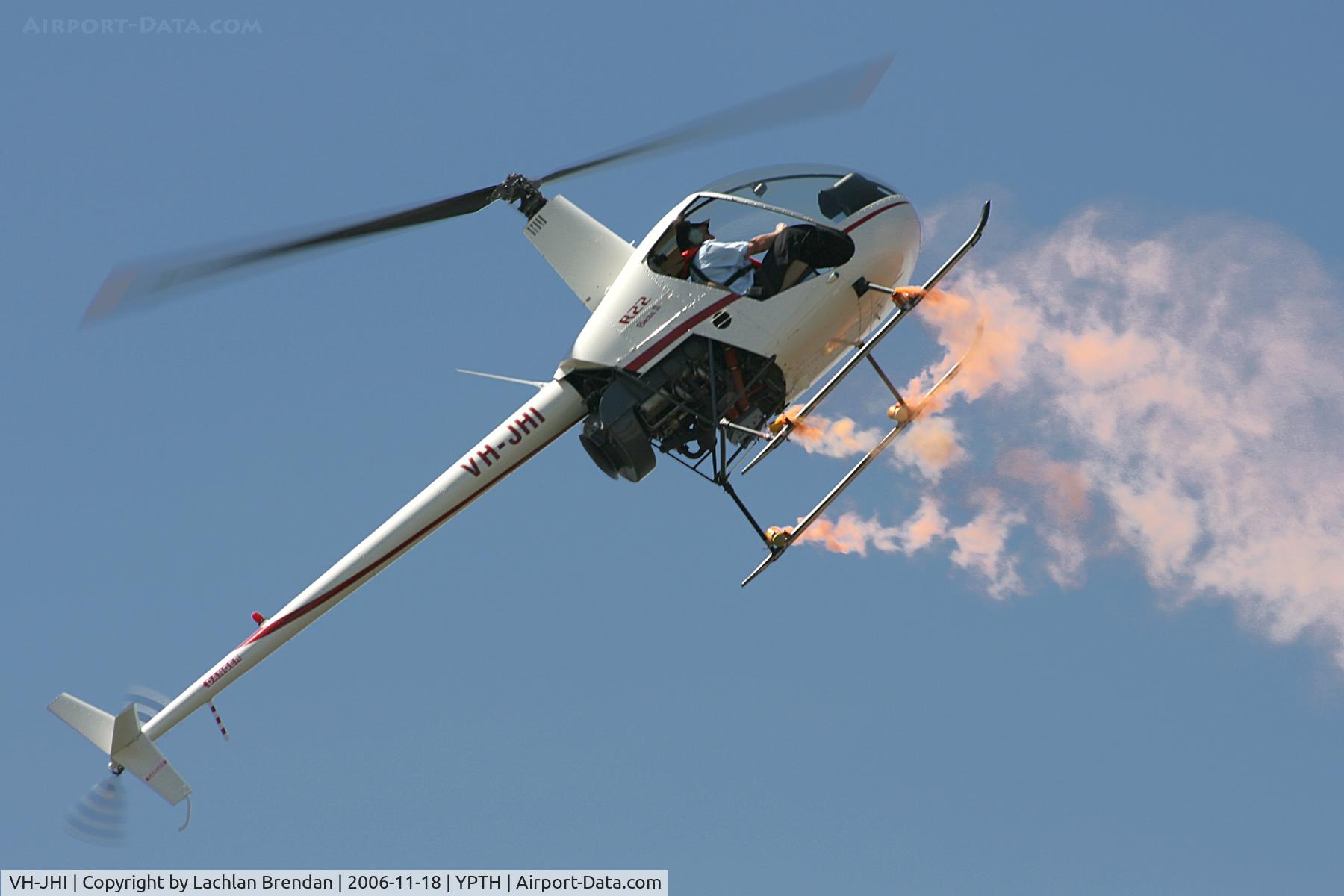 VH-JHI, 2004 Robinson R22 BETA C/N 3711, Robinson R22 Beta at the Perth Red Bull Air Race