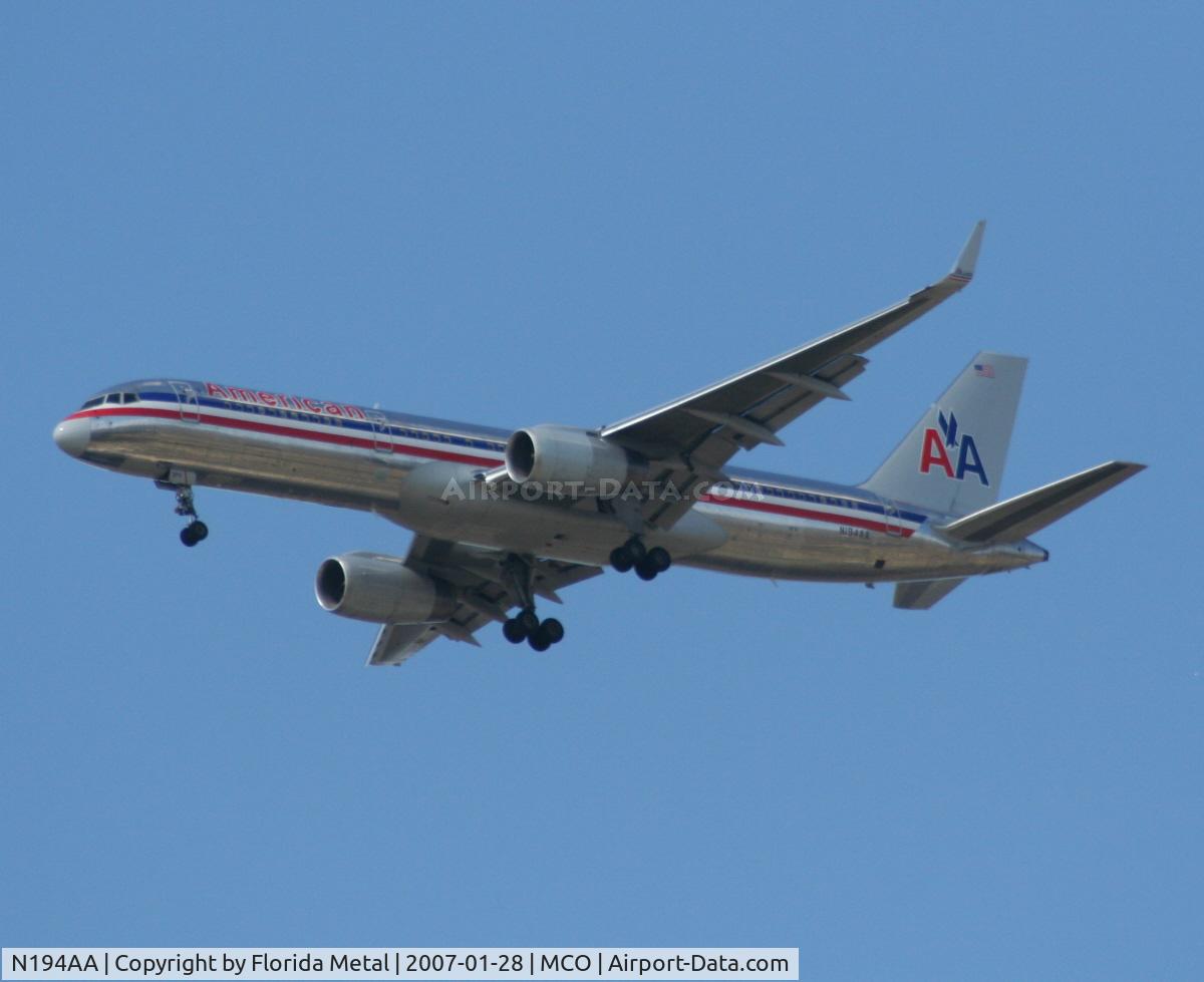 N194AA, 2001 Boeing 757-223 C/N 32388, AA 757 with winglets