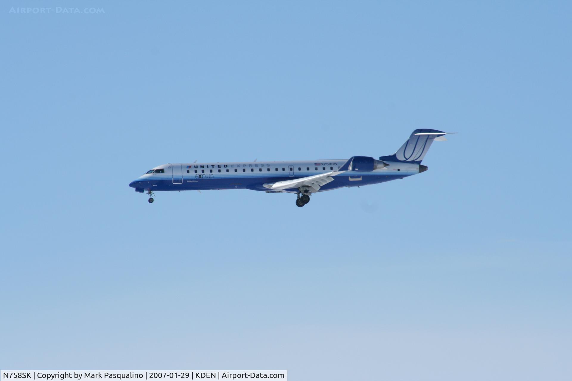 N758SK, 2005 Bombardier CRJ-701ER (CL-600-2C10) Regional Jet C/N 10222, CL-600-2C10