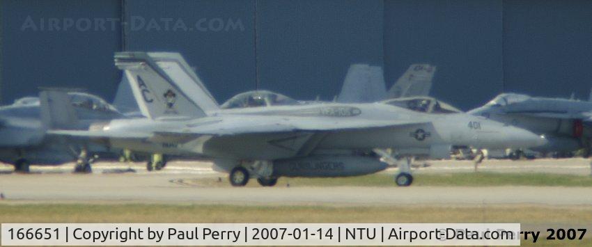 166651, Boeing F/A-18E Super Hornet C/N E114, Gunslingers new Superhornets, and new markings