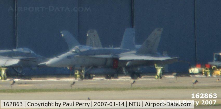 162863, McDonnell Douglas F/A-18A Hornet C/N 0400, One of the Golden Warrior's 