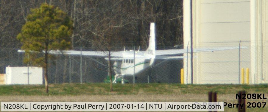 N208KL, 2005 Cessna 208B C/N 208B1127, JA Aero bird perhaps prepping for a hop