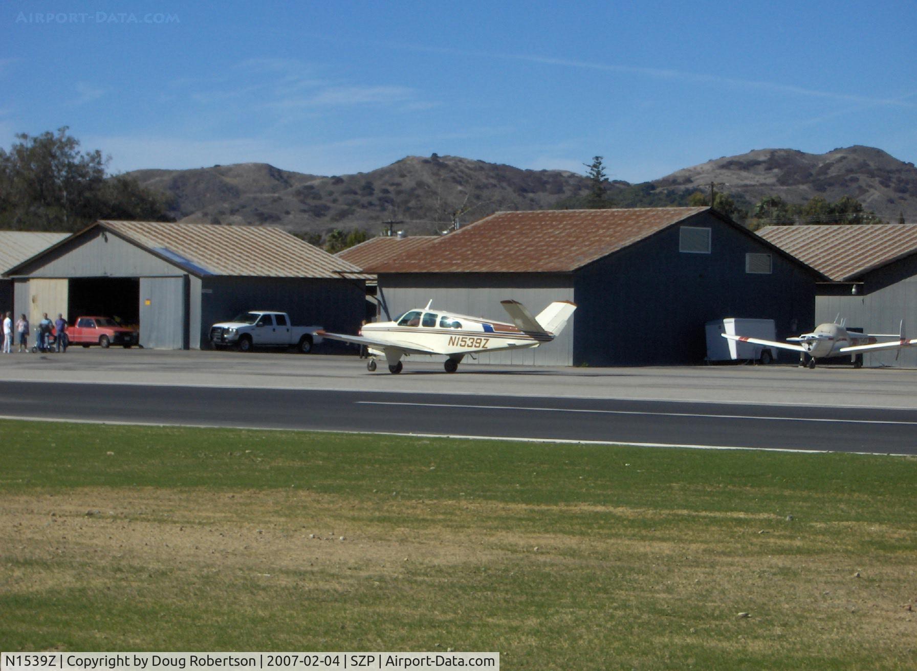 N1539Z, 1961 Beech P35 Bonanza C/N D-6866, 1961 Beech P35 BONANZA, Continental IO-470-N 260 Hp, taxi to Rwy 04