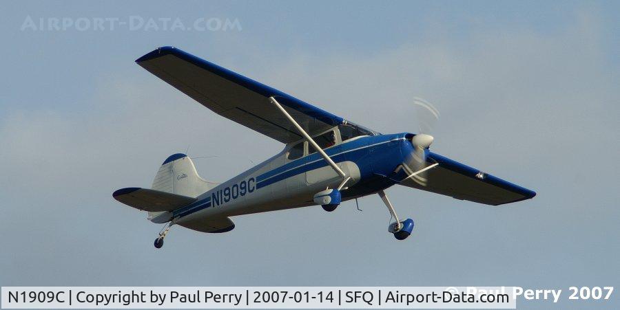 N1909C, 1953 Cessna 170B C/N 26054, Outbound in a classic