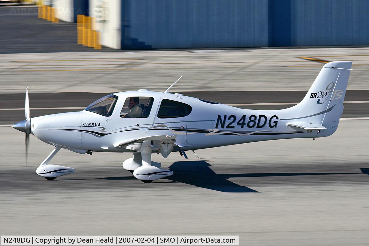 N248DG, 2005 Cirrus SR22 GTS C/N 1359, 2005 Cirrus SR-22 N248DG on takeoff roll RWY 21.