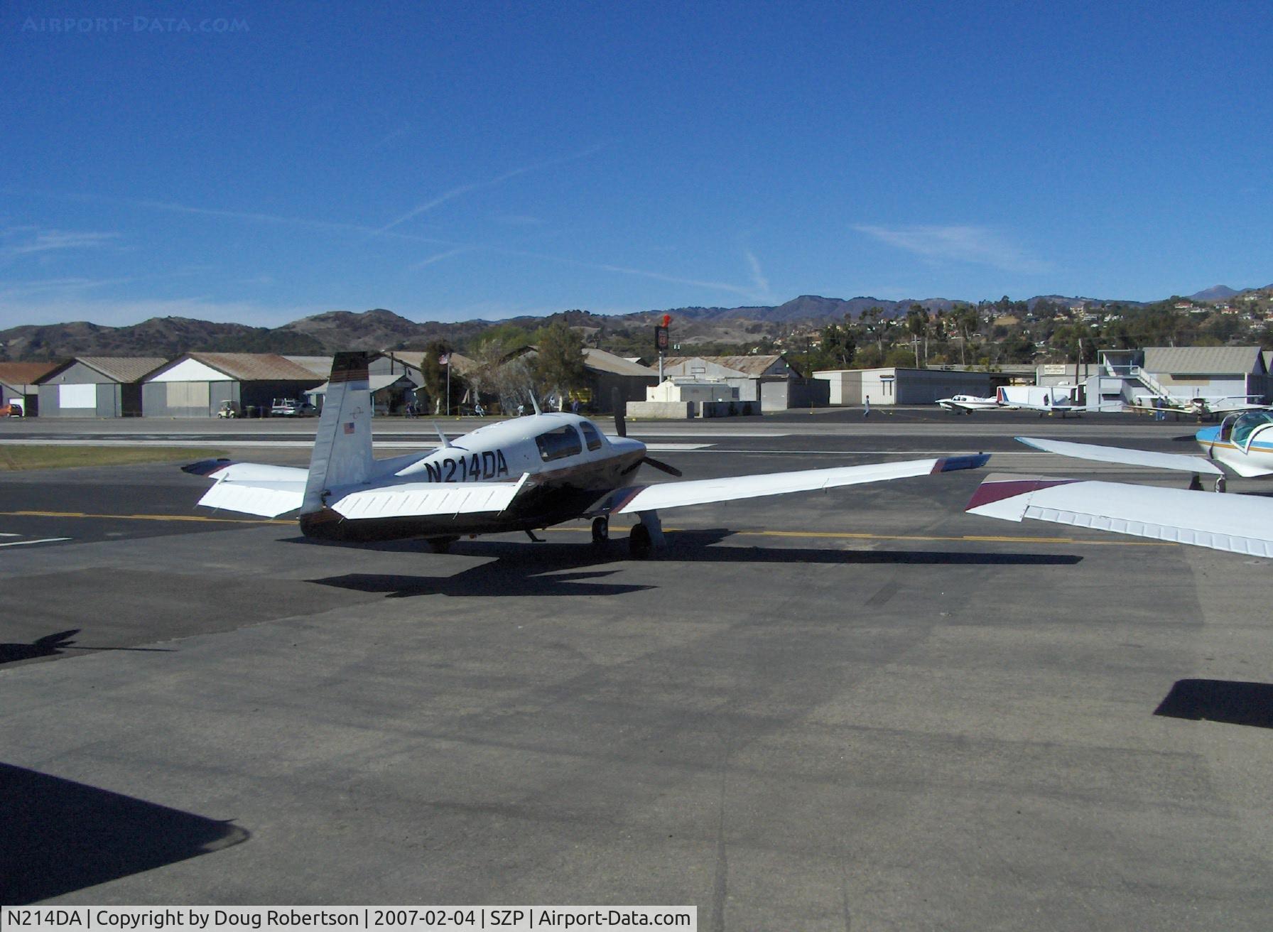 N214DA, 1999 Mooney M20R Ovation C/N 29-0181, 1999 Mooney M20R OVATION 2, Continental IO-550-G5B 300 Hp derated to 280 Hp, 221 mph max cruise screamer, 89.0 US gallons usable, transient parking