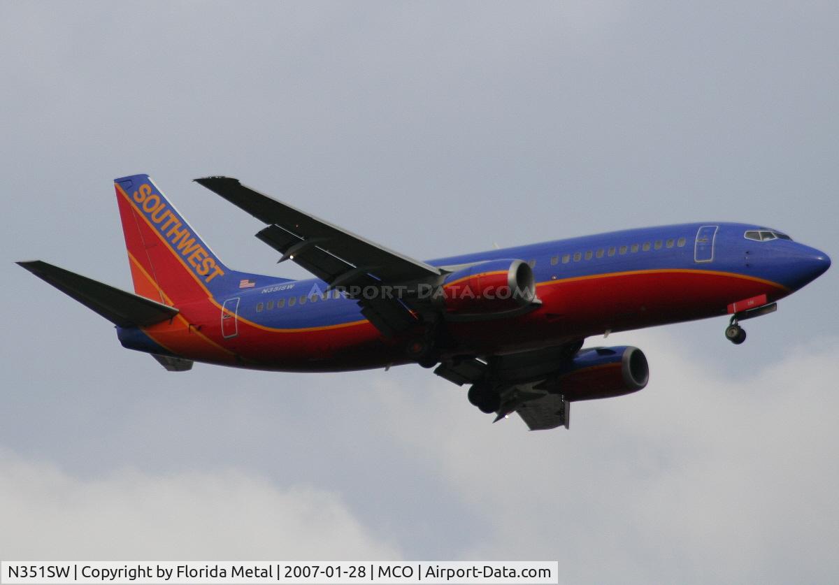 N351SW, 1989 Boeing 737-3H4 C/N 24572, Southwest 737
