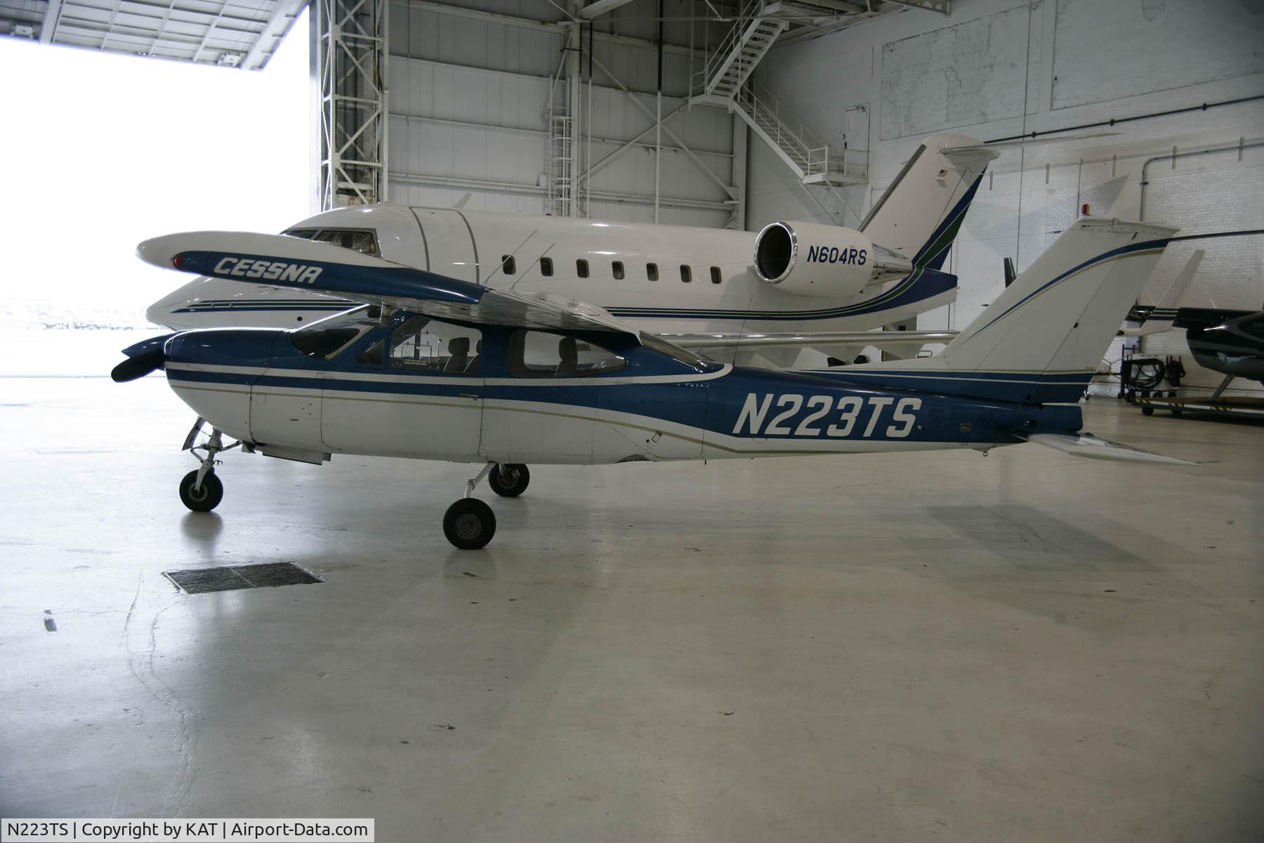 N223TS, 1973 Cessna 177RG Cardinal C/N 177RG0387, nice