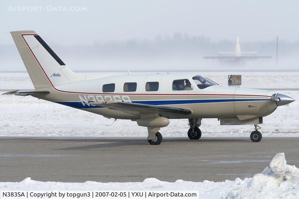 N383SA, 1986 Piper PA-46-310P Malibu C/N 4608033, Taxiing to ESSO on Ramp III.